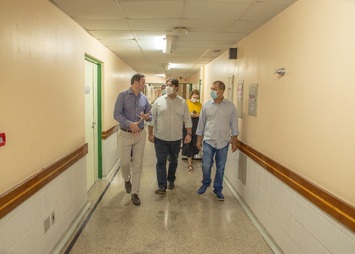 Governo do Piauí reafirma parceria com Hospital Universitário