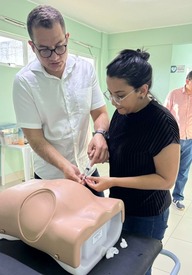 Médicos do Hospital de Campo Maior aprimoram técnicas com treinamento em paracentese e toracocentese