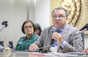 Secretário Florentino participa de audiência pública na Assembleia 