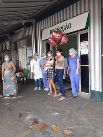 Primeira paciente da MDER que contraiu Covid-19 recebe alta